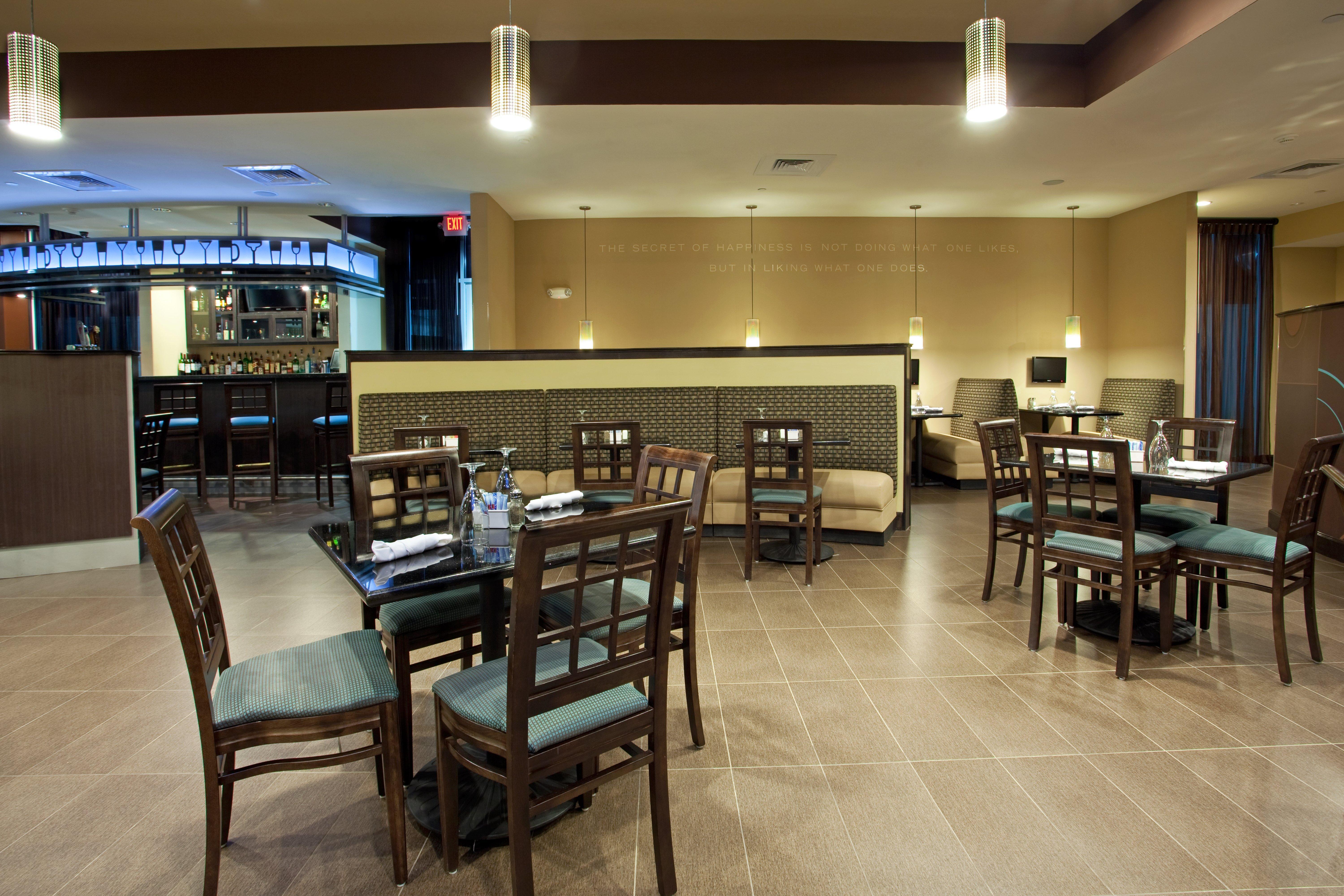 Hotel Holiday By Ihg Hammond